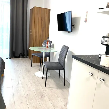 Apartamento Trzy Sosny Okrzei 1c Bezplatny Parking !