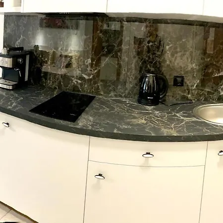 Trzy Sosny Okrzei 1c Bezplatny Parking ! Apartamento