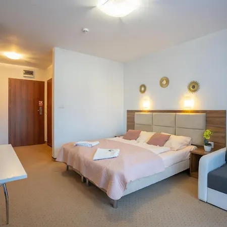 Trzy Sosny Okrzei 1c