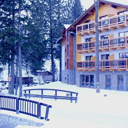 Apartman Trzy Sosny Okrzei 1c *