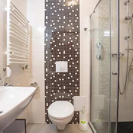 Trzy Sosny Okrzei 1c * Szklarska Poręba