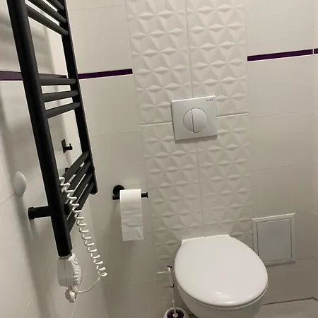 Apartment Trzy Sosny Okrzei 1c Bezplatny Parking ! *