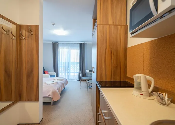 Trzy Sosny Okrzei 1c *