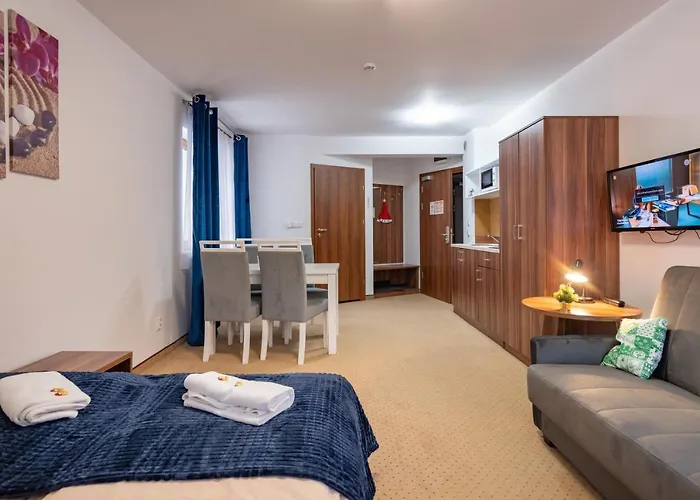 Trzy Sosny Okrzei 1c Apartment